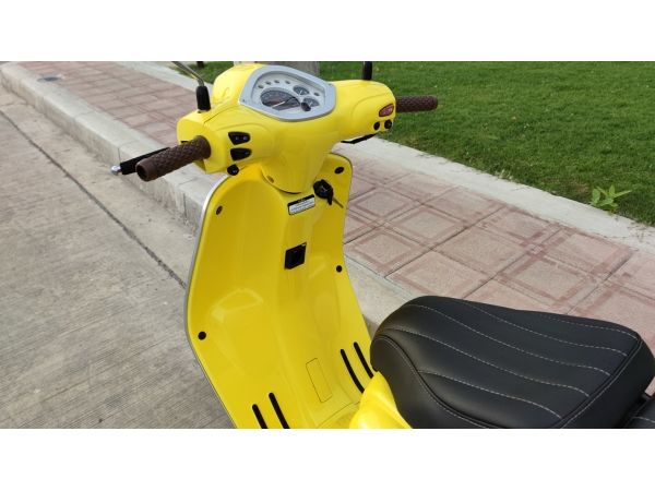 ใช้เพียง 6 พัน km. ลดราคา Moto Parilla Levriero 150 สีเหลืองครับ รูปที่ 1